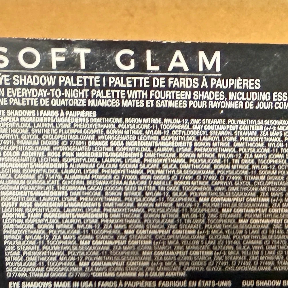 Anastasia Soft Glam Palette in Gold